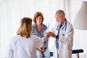 senior getting care from Medicare doctor